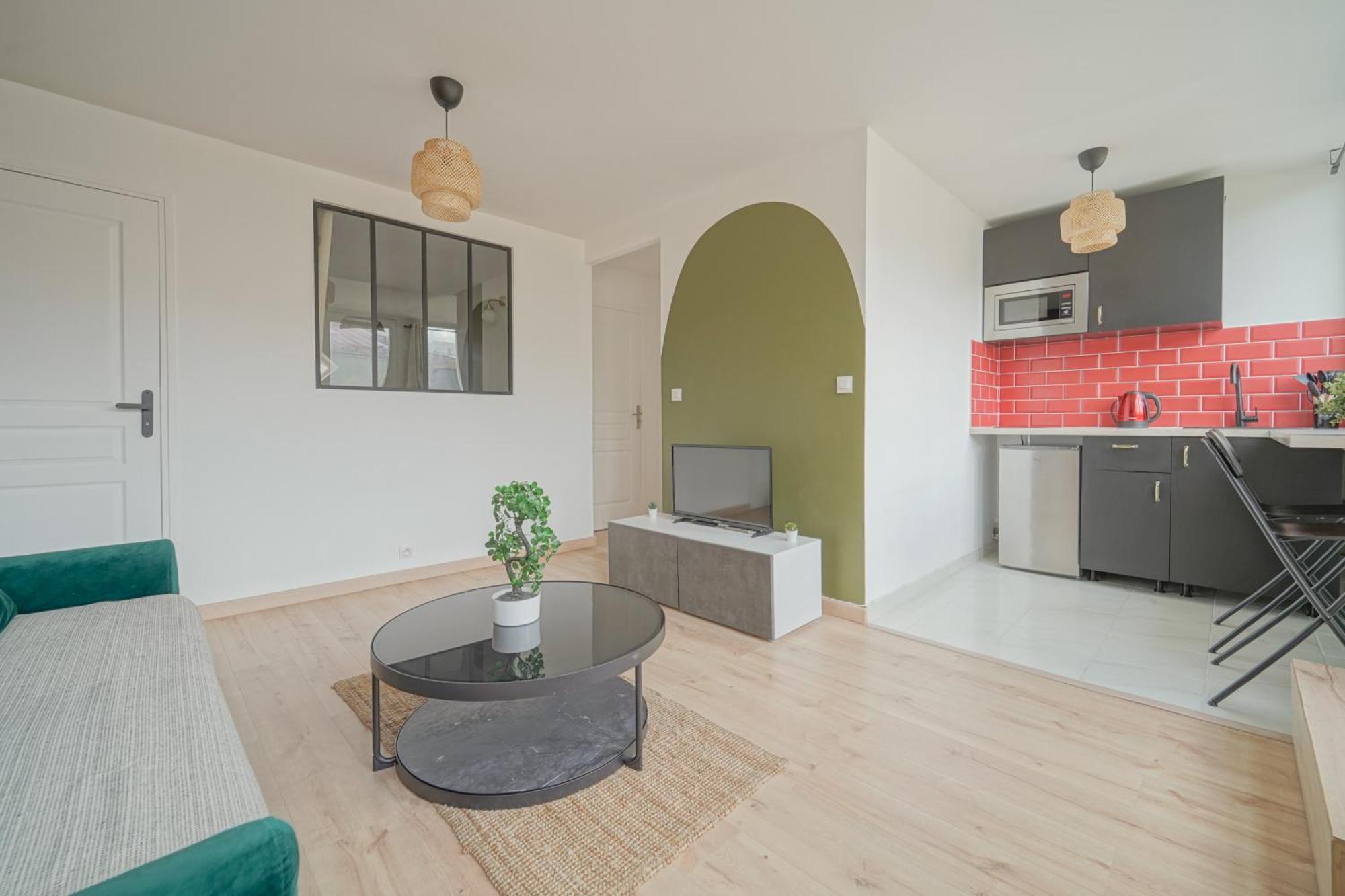 Complete 1Br With Balcony Only 5 Min. On Foot To Metro By Doorman Διαμέρισμα Saint-Ouen  Εξωτερικό φωτογραφία