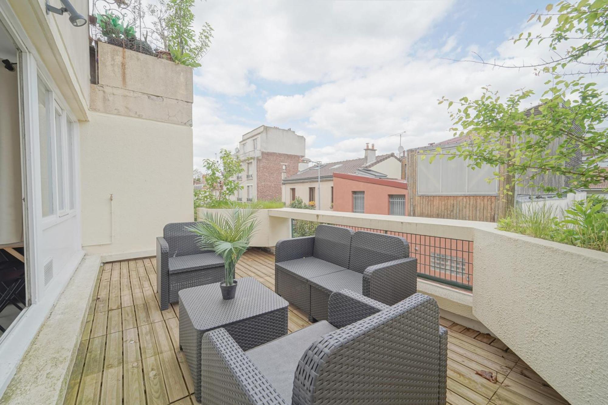 Complete 1Br With Balcony Only 5 Min. On Foot To Metro By Doorman Διαμέρισμα Saint-Ouen  Εξωτερικό φωτογραφία